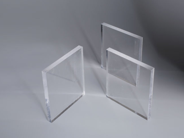 XT CAST Acrylic